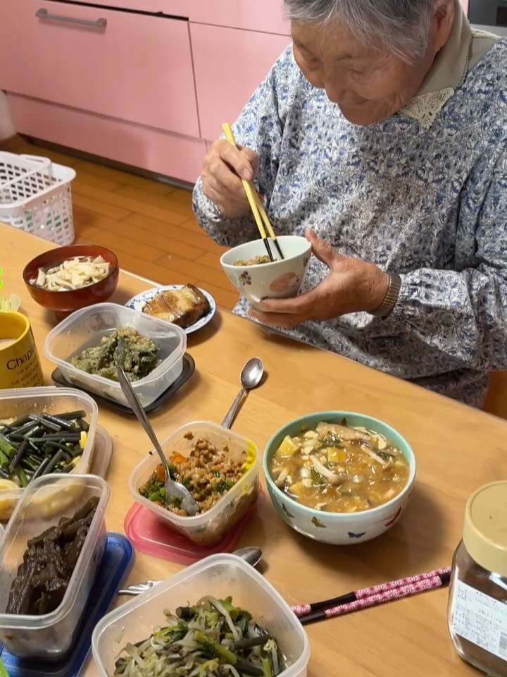 今朝も気持ちの良い一日が始まりました私たちは早朝から取れたて