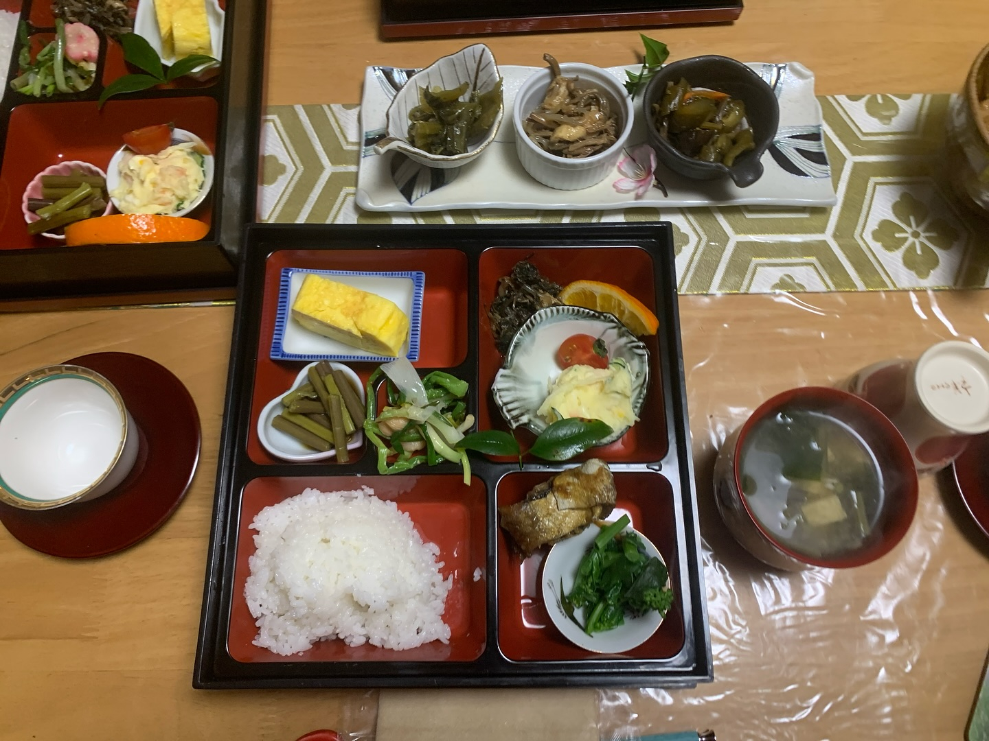 こんにちは 朝日町の美しい自然に囲まれた私たちの民宿へようこ