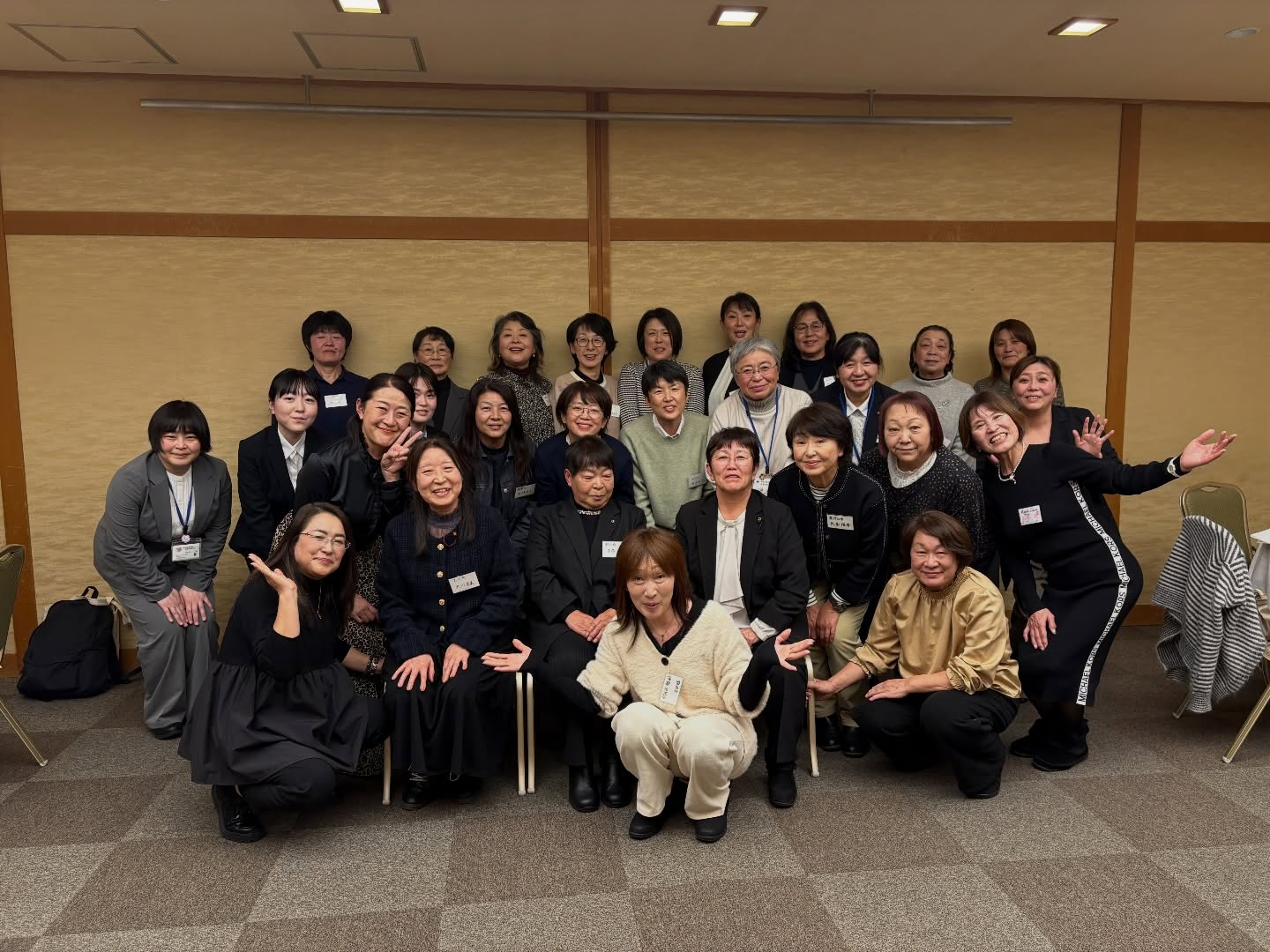 おはようございます女性農業委員研修会のご報告をいたします