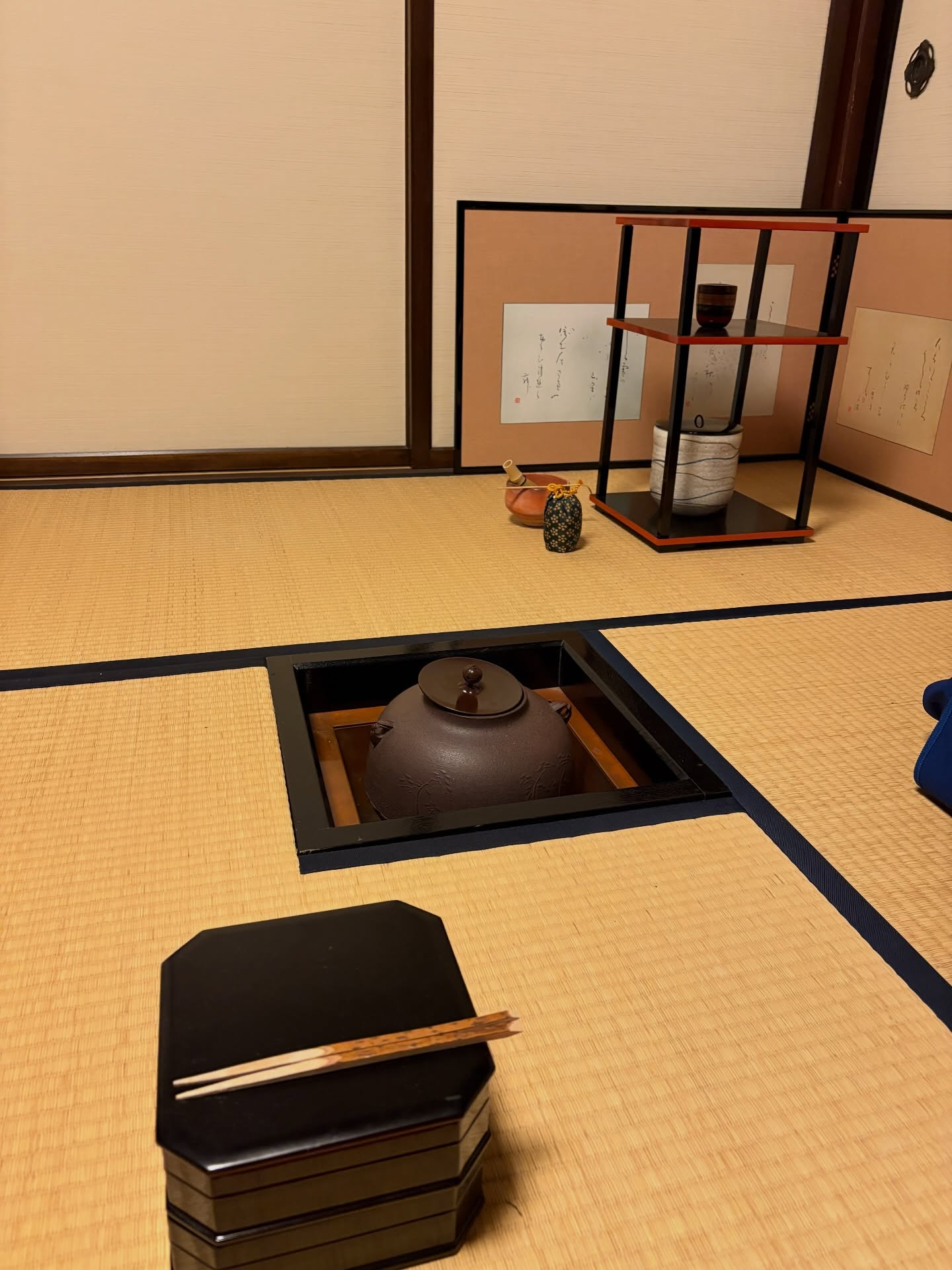 こんにちは、みなさま✨最近、だいちゃん農園ゲストハウスでは茶