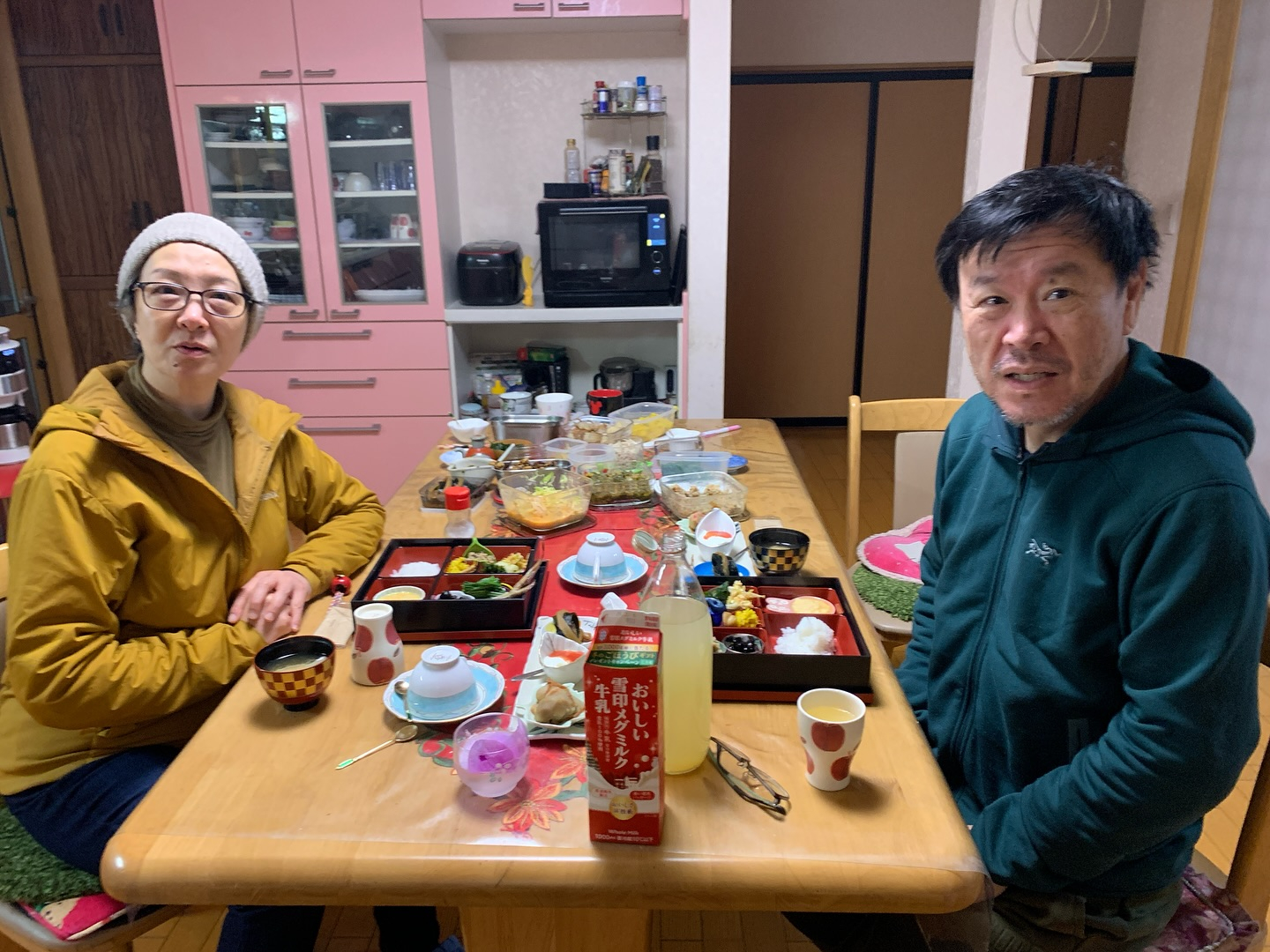 今朝は台湾出身者のアメリカカルフォルニア在住ご夫婦の方々が朝