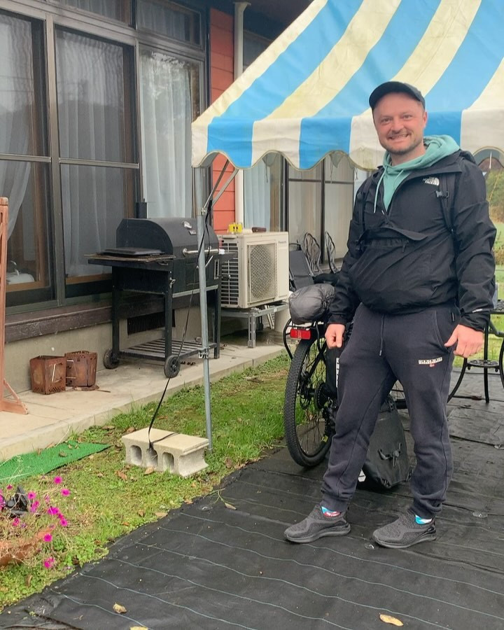 今朝も元気に自転車旅を楽しんでいるゲスト様をお見送りした後、