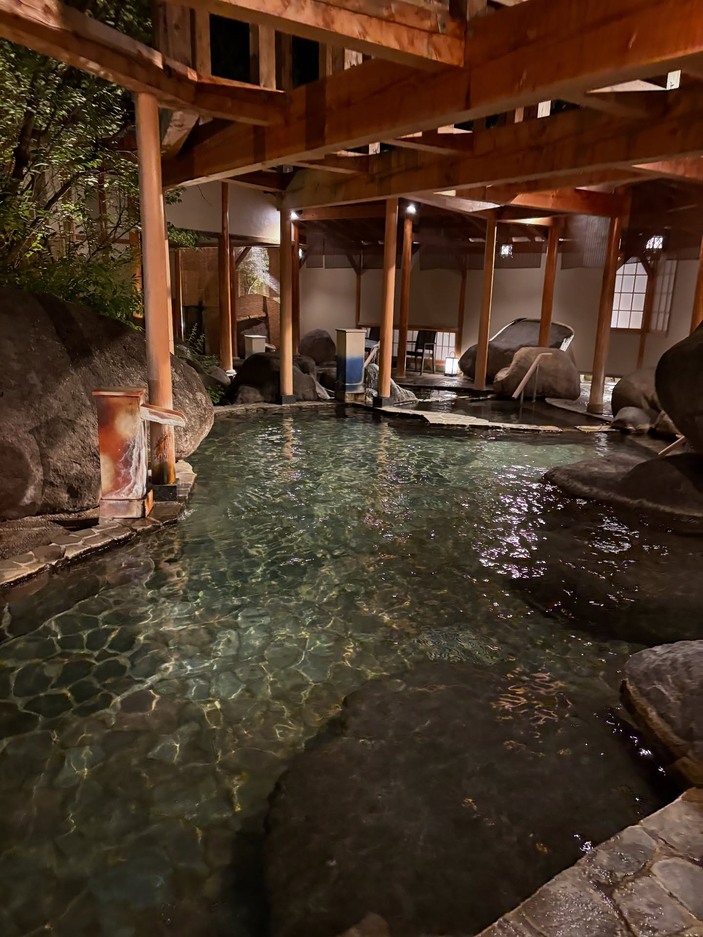 あつみ温泉萬國屋に、久しぶりのご家族旅行で、お泊まりいたしま