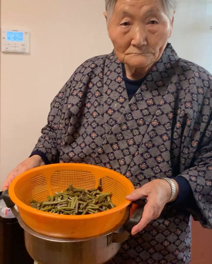 だいちゃん農園ゲストハウスの看板娘100歳のおばあちゃん