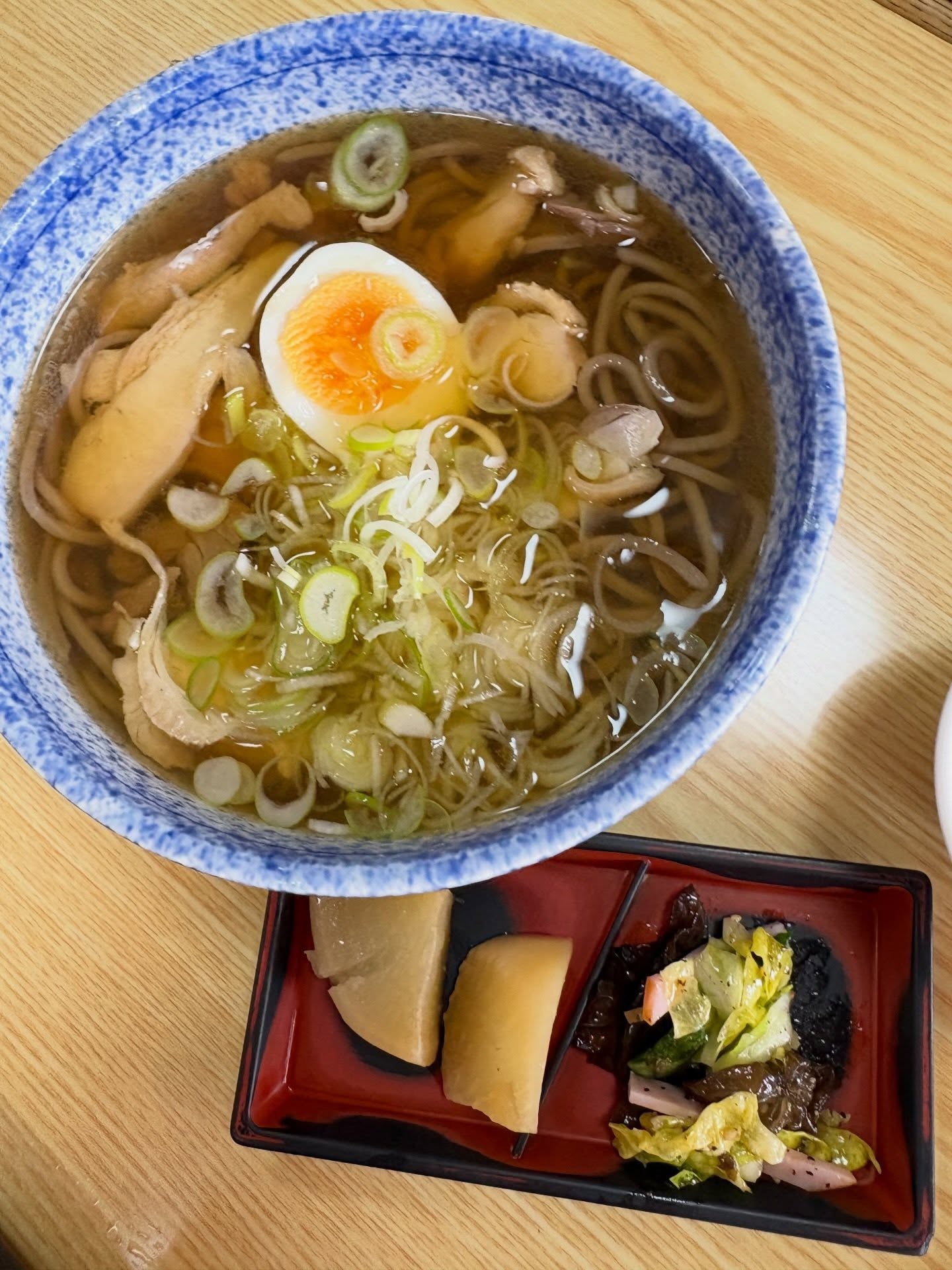 おはようございます！一昨日、昨日と町内の町中華「新華楼」とお