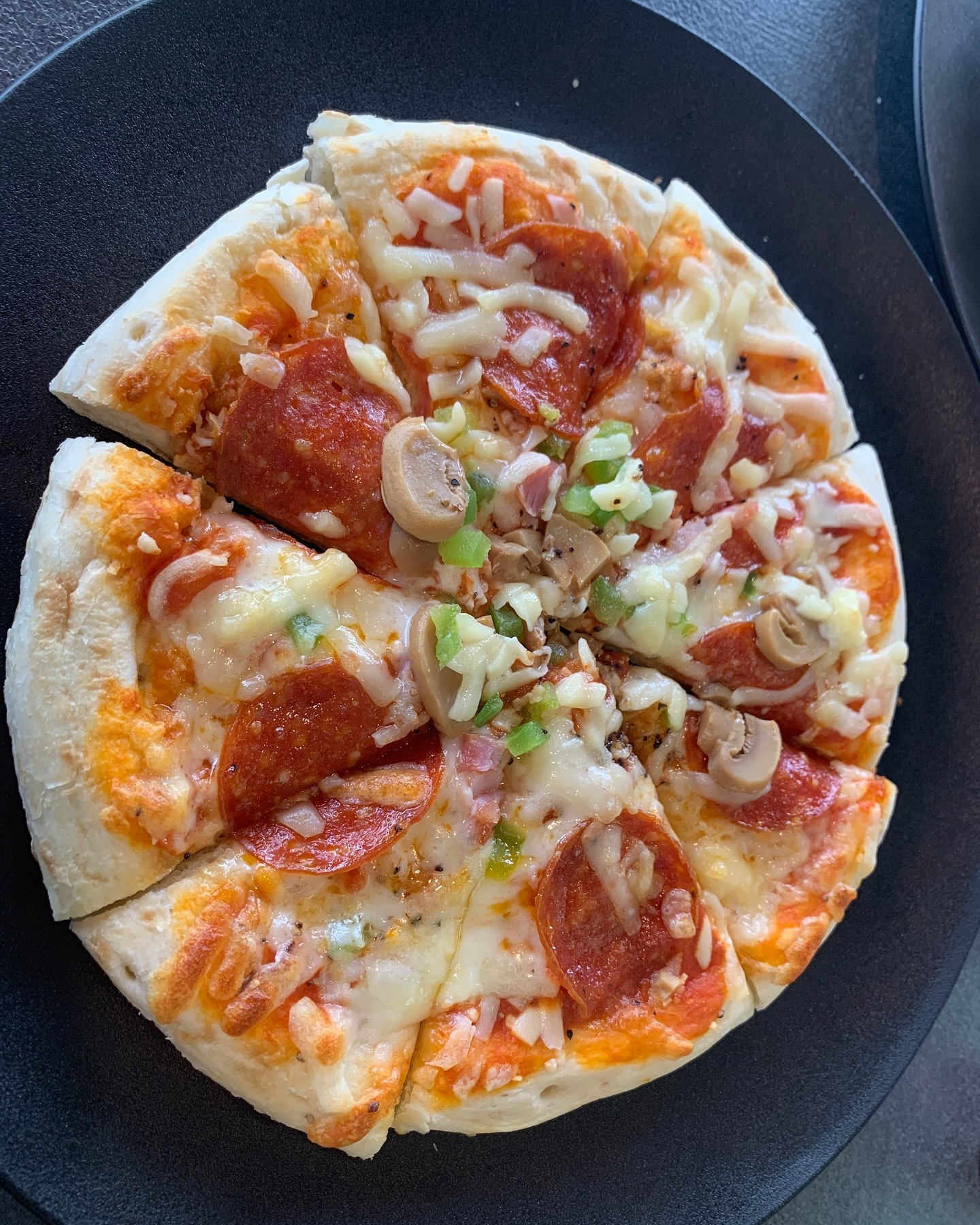 昨日は仕事の合間をぬって、クルーと地元のAki Spaceに