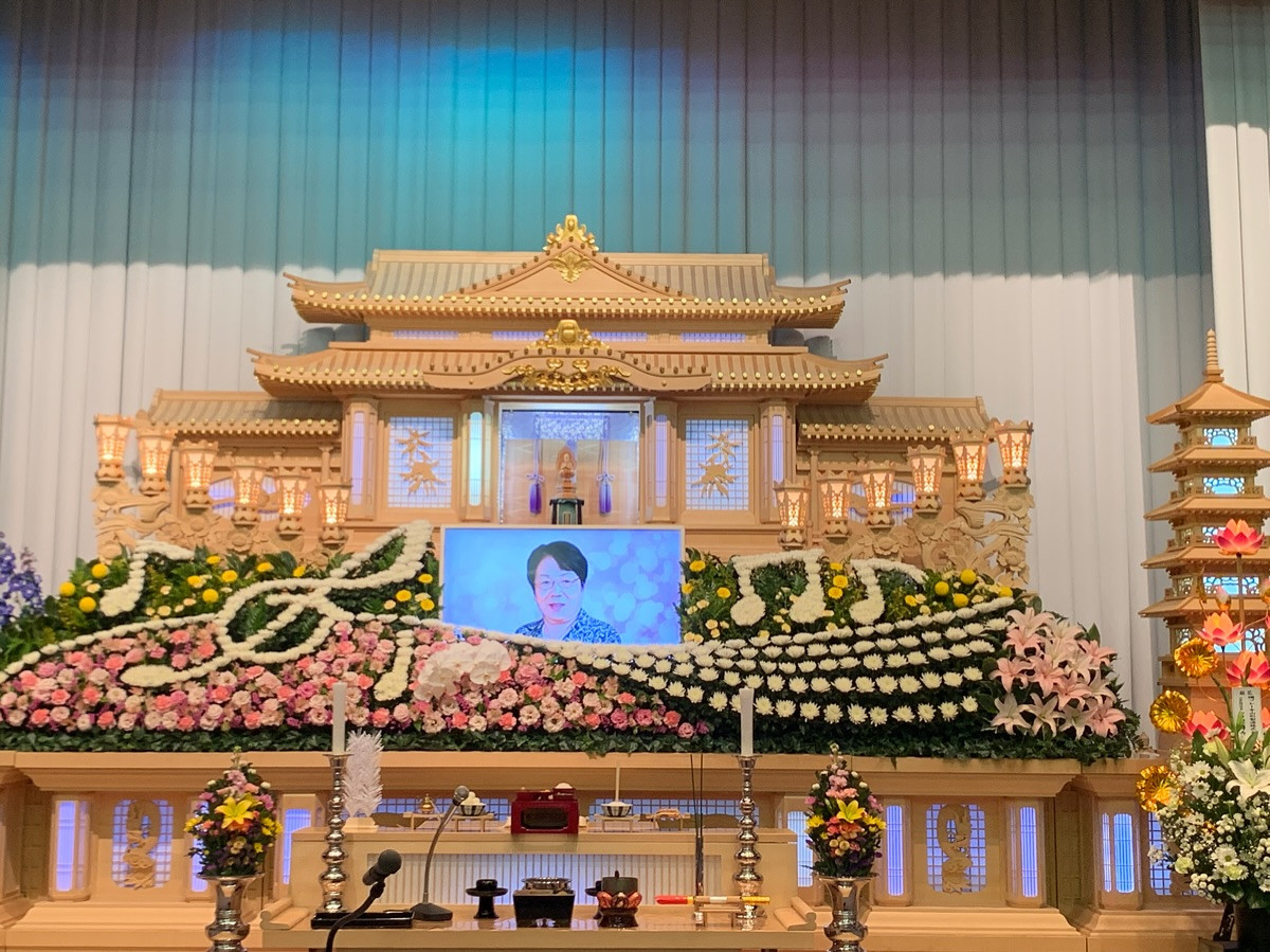 今日はおばさんとの永遠の別れの日です